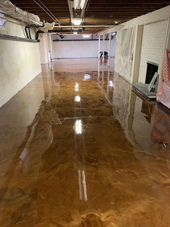 Basement Metallic Epoxy Diamond Kote Decorative Concrete